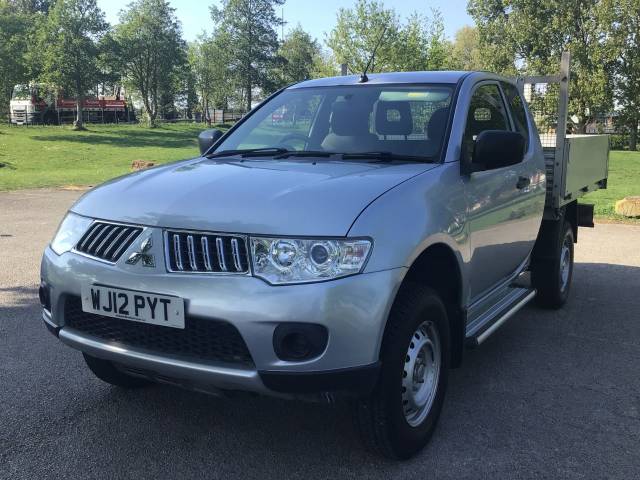 2012 Mitsubishi L200 2.5 Club Cab DI-D 4Life 4WD 134Bhp [2010]