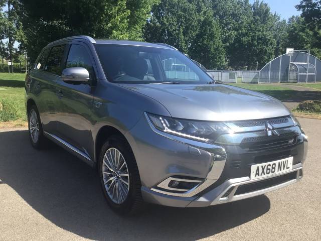 Mitsubishi Outlander 2.4 PHEV 4h 5dr Auto Estate Petrol / Electric Hybrid Grey