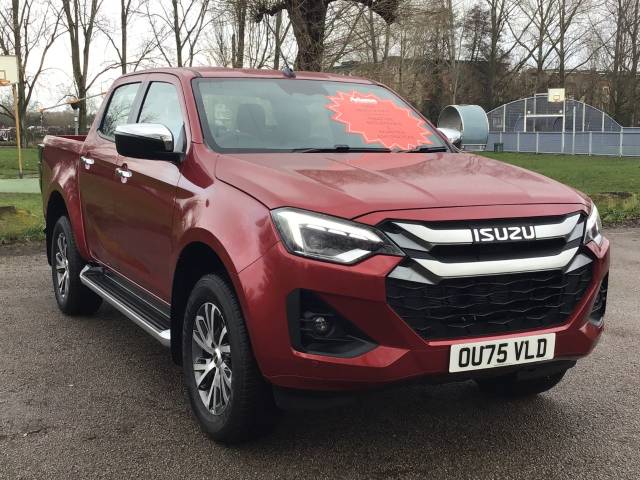 Isuzu D-max 1.9 DL40 Double Cab 4x4 Auto Pick Up Diesel Red Spinel Mica